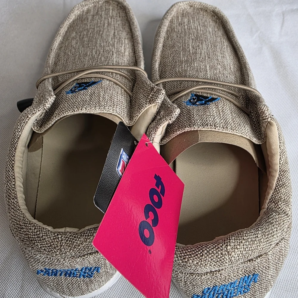 FOCO Men's NFL Team Logo Lightweight Loafers Carolina Panthers Size L 11/12 NWT